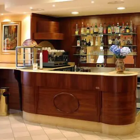 Otel York 2*