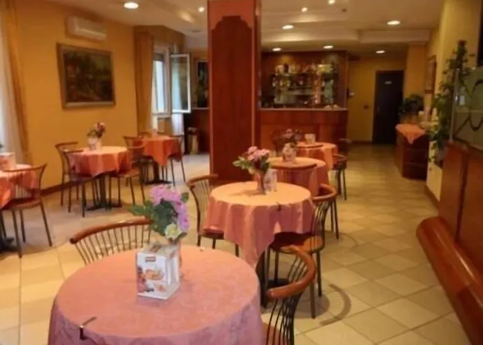 York 2* Cinisello Balsamo